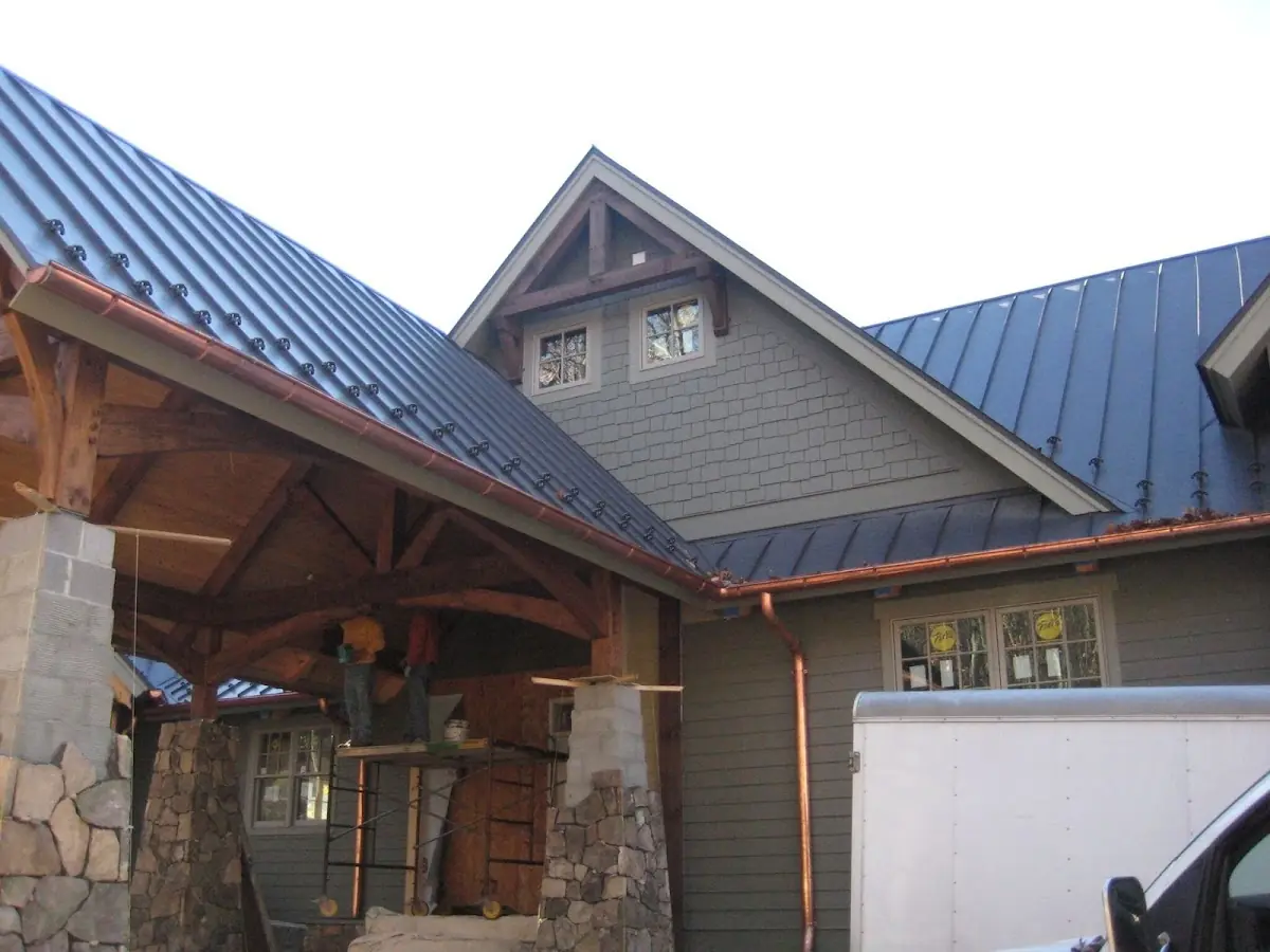 Craftsman Roofing team delivering quality roofing work in Casas Adobes